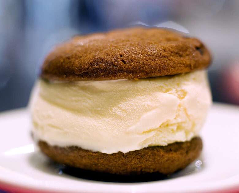 HowChow: This Ice Cream Sandwich Deserves A Food Blog; What Is Coming To  Clarksville Commons?